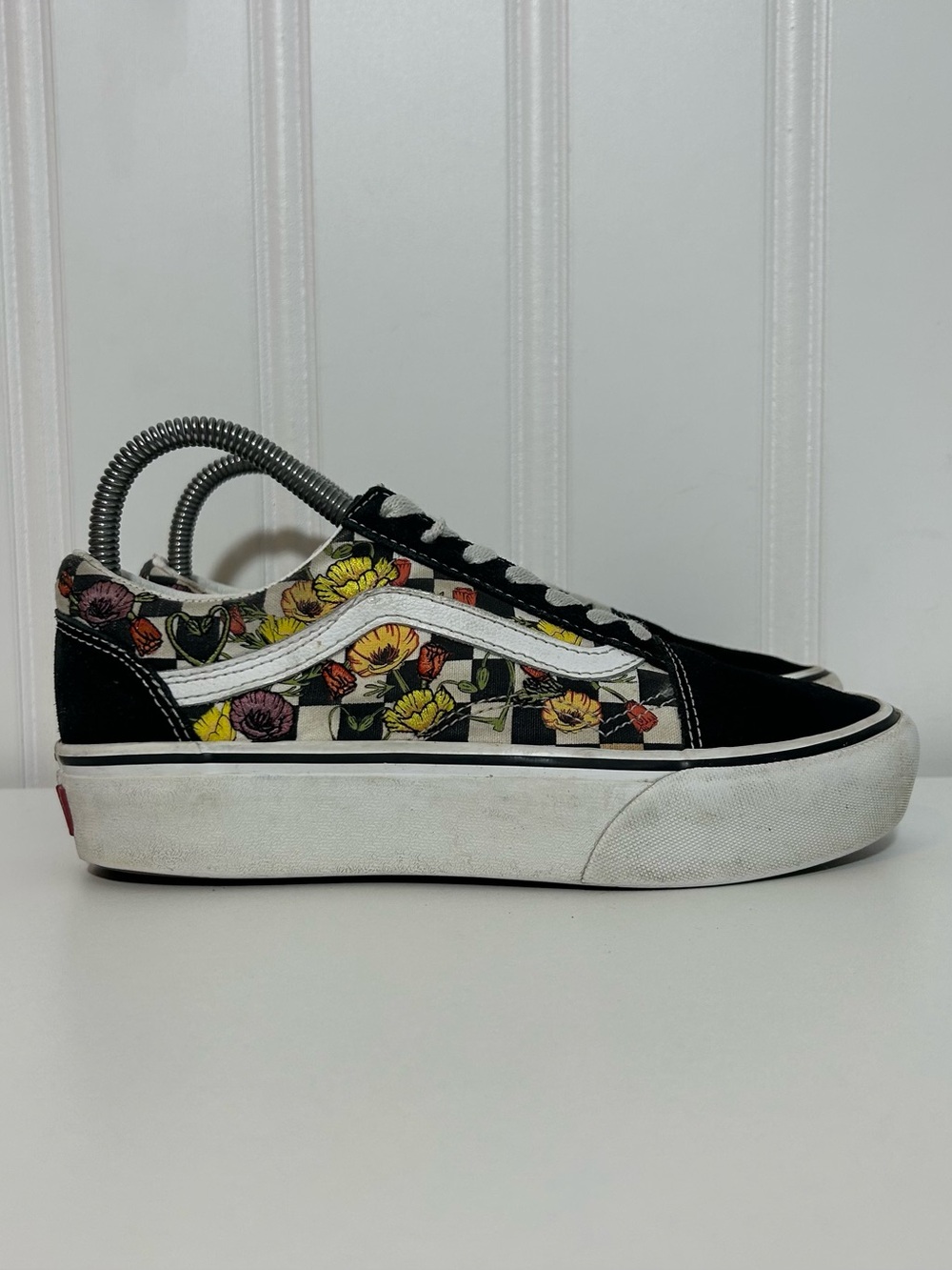 Vans old skool platform checkerboard floral black floral